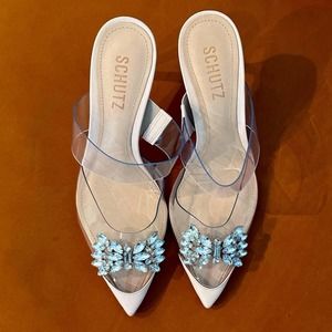 Schultz Shary Jeweled Pump
